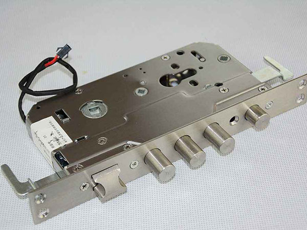 嘉定24小时上门开锁公司